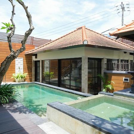 Bugan Villas Seminyak Exteriér fotografie